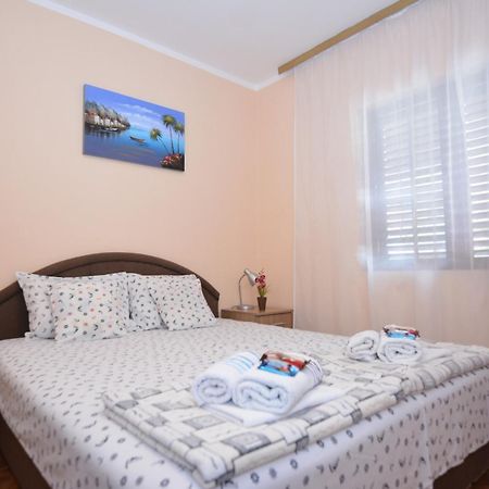 בודווה Apartments Radonjic מראה חיצוני תמונה
