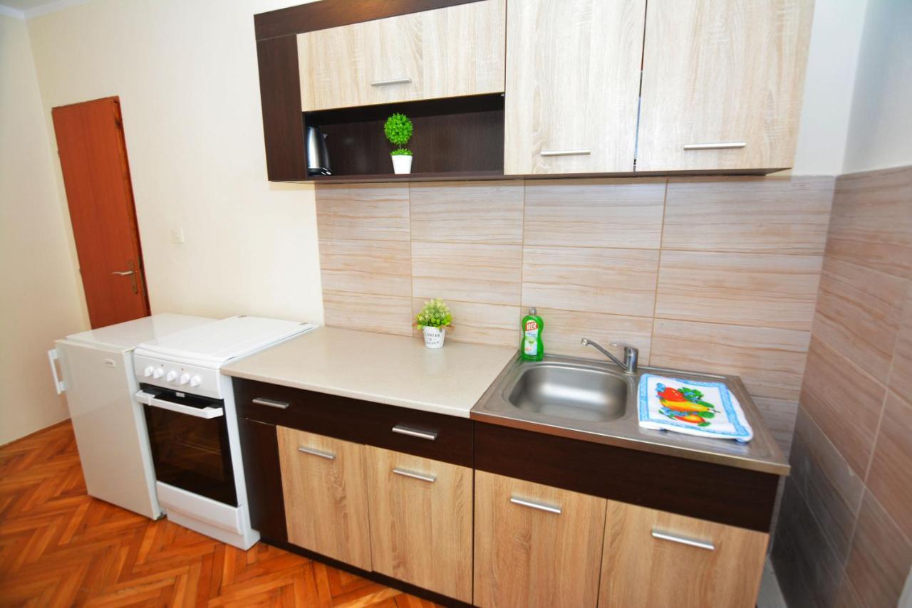 בודווה Apartments Radonjic מראה חיצוני תמונה