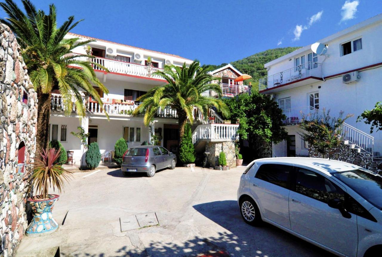בודווה Apartments Radonjic מראה חיצוני תמונה
