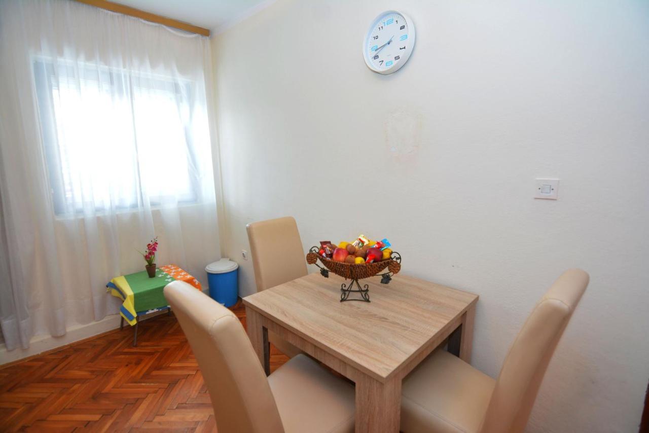 בודווה Apartments Radonjic מראה חיצוני תמונה