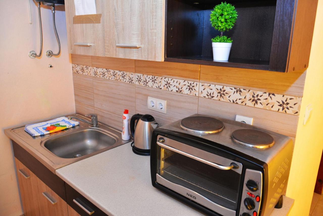 בודווה Apartments Radonjic מראה חיצוני תמונה